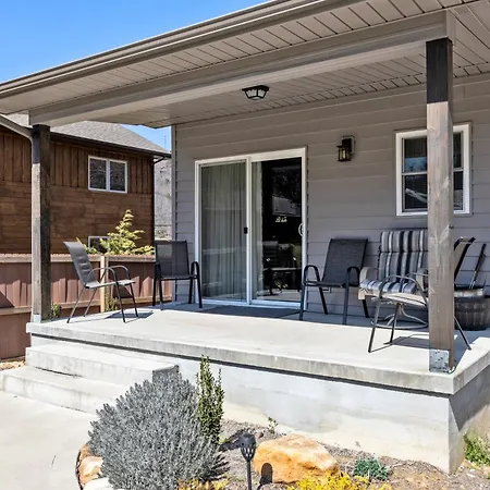 Bear Pass Is A 3 Bed 2 Bath Craftsman Style Home Located Within Walking Distance To Dt Gatlinburg Exterior photo
